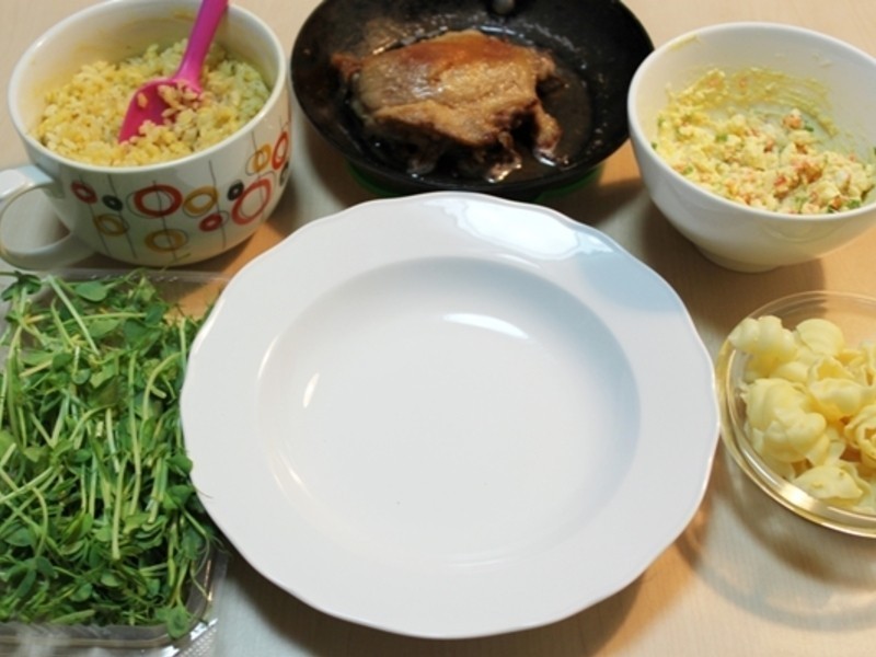 �����ɶ��ͷ�Ѽ�Ȳ͵�����