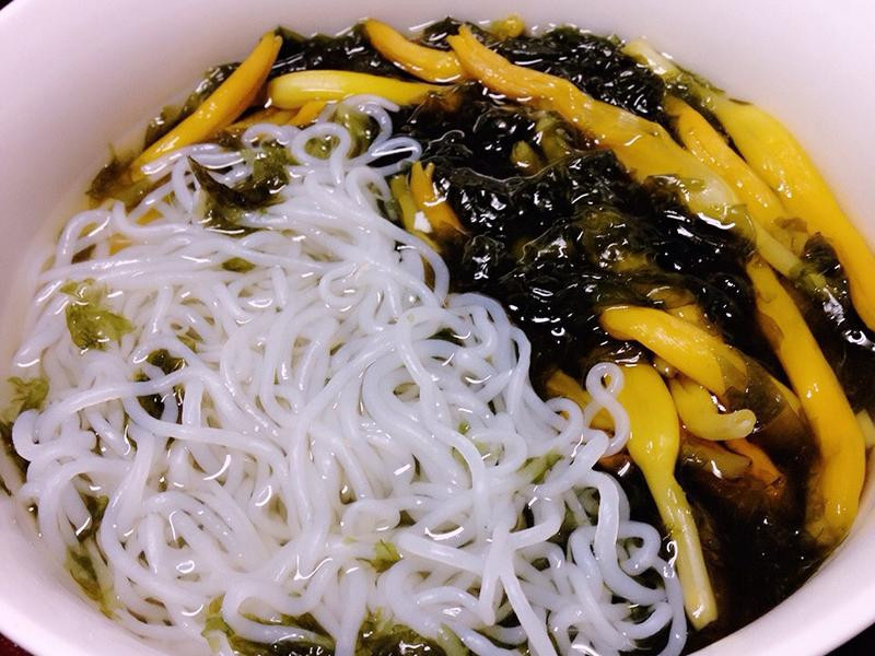 ��ˬħ�����������