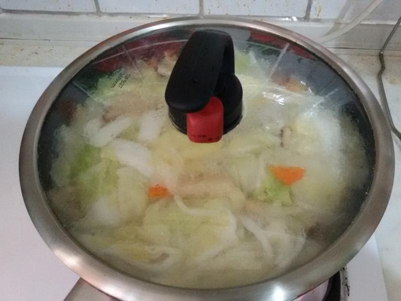 炸猪皮卤白菜的做法