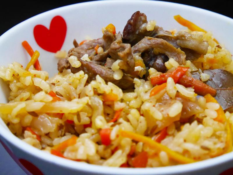 新疆羊肉抓饭的做法