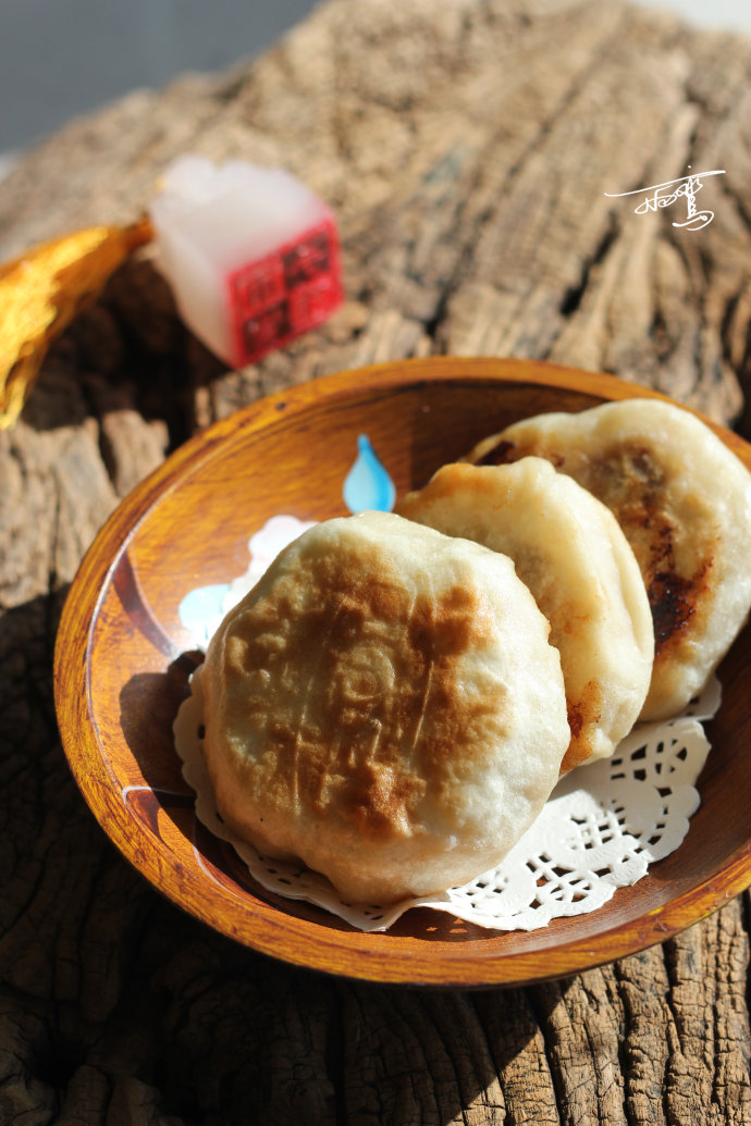 唐山妞儿的北京情缘——门钉肉饼的做法