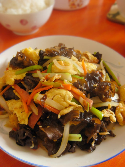 ��ɫ����������