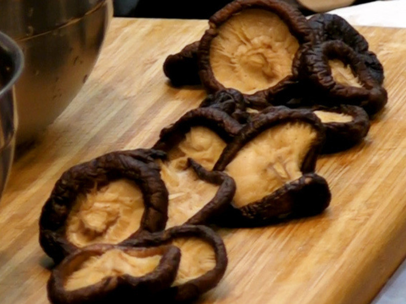 ��ը���ݹ��������������Ͳ��׵׽���ʳ�ף�������