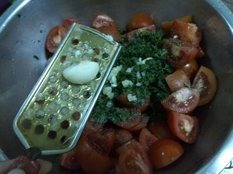 ���ެ�ѹ��ɵ�����