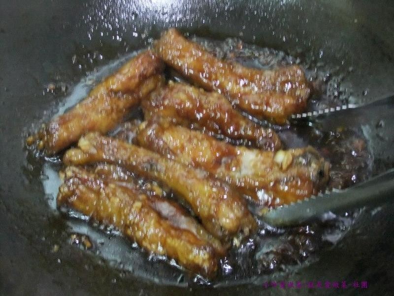 С��������~���վ����Źǵ�����