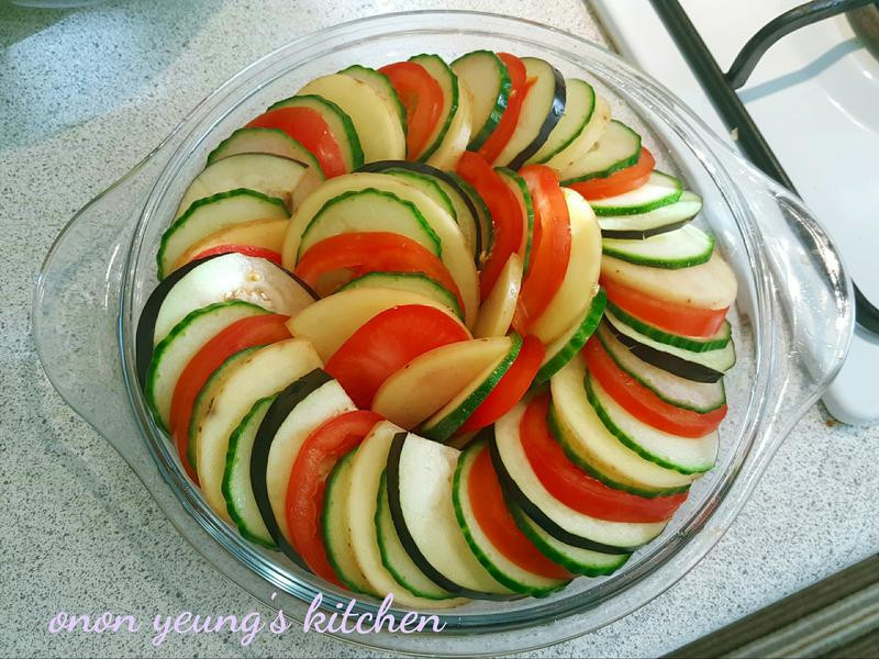 �ͷ׷���������˹���˵�����