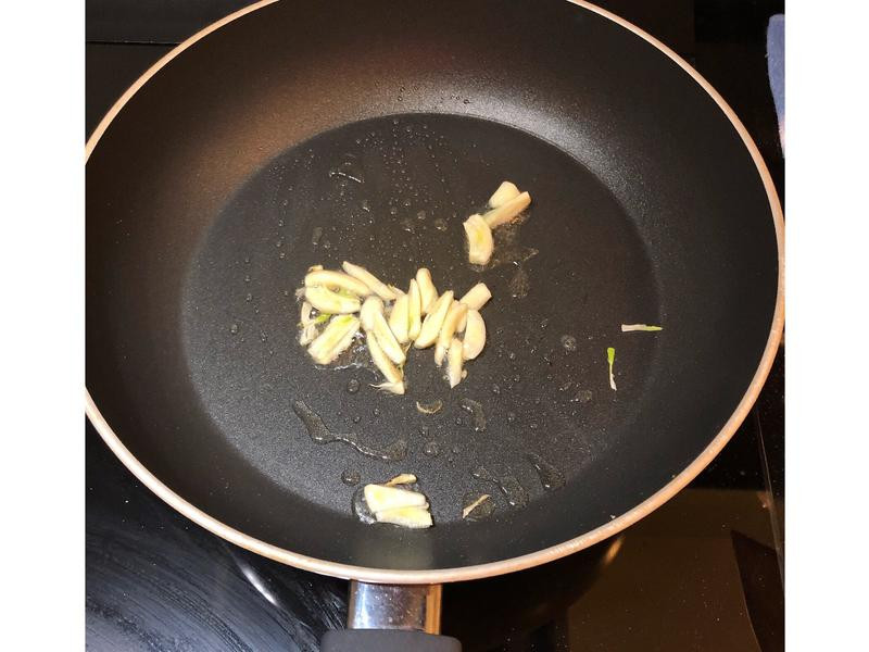 ���²�ţ�������