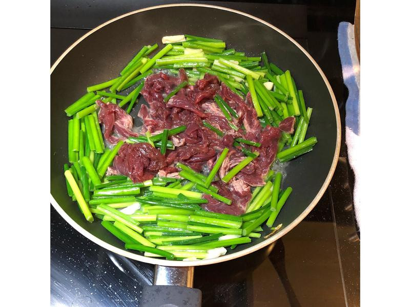 ���²�ţ�������