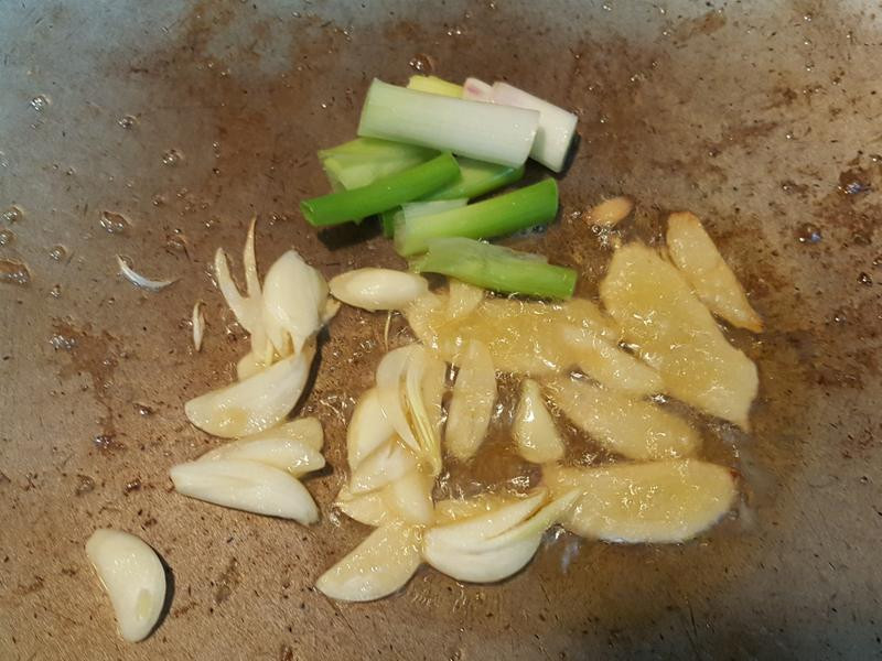 ˫�ʷ�˿�ҵ�����