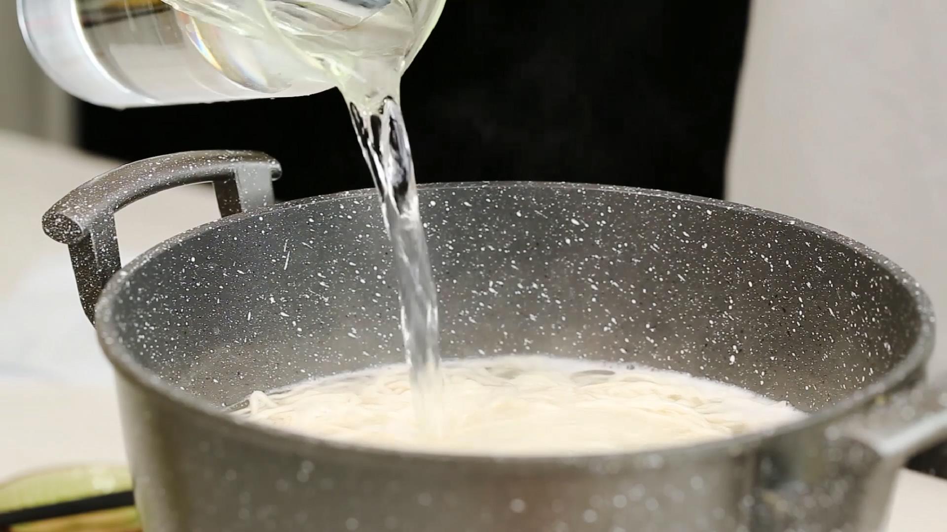 ����Ԫ��������Ϻ���������