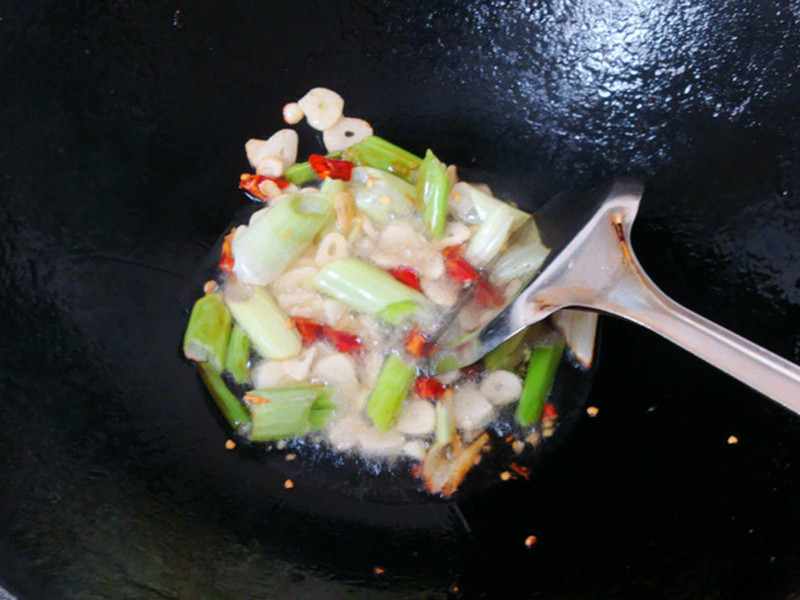 ��̨�ˣ�������֦������