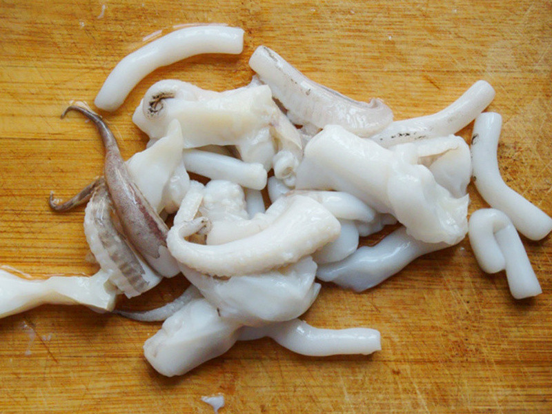 ��̨�ˣ�������֦������