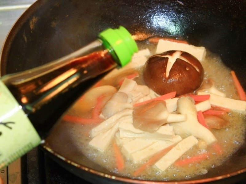 �����׺����ܻ�ƴ�̵�����