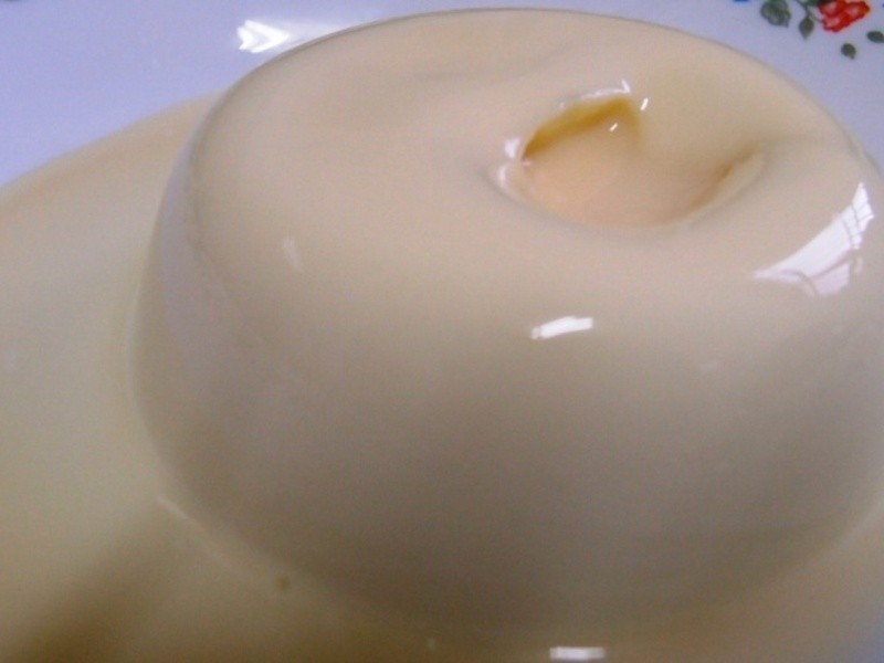 爆浆牛奶冻的做法