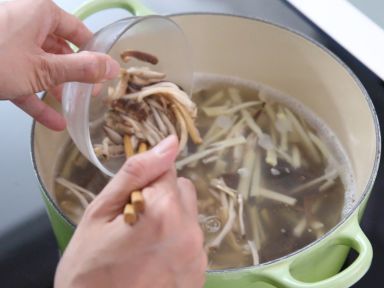 ��θ������������