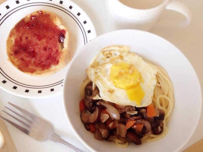 �ں���Ģ���������