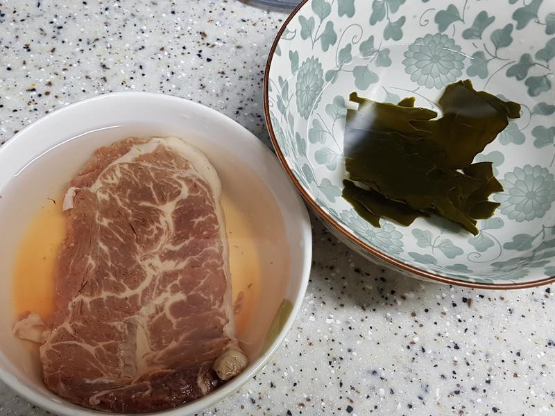 ��ʽ�ײ˴���������