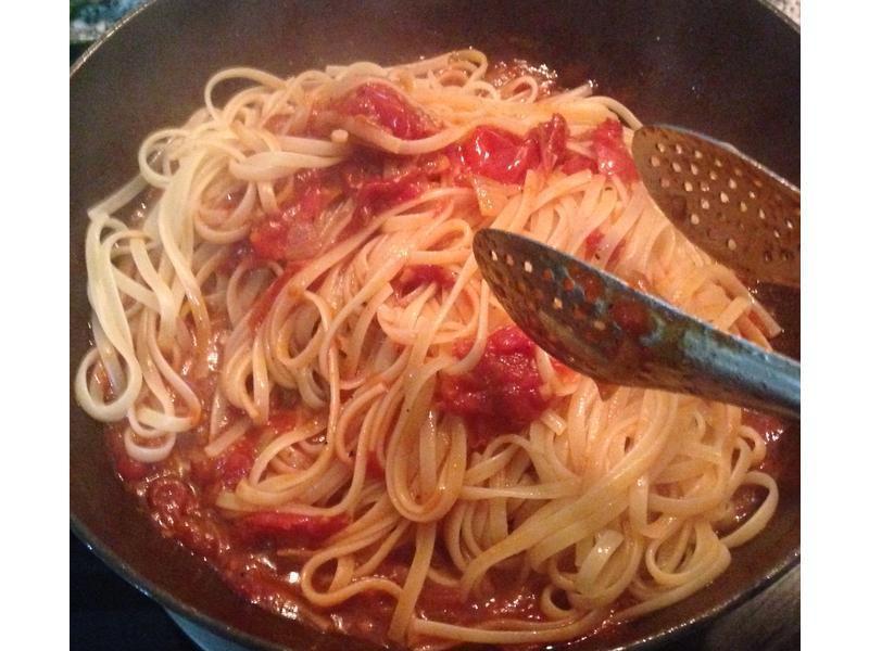 ��ζެ���������(Linguine)������