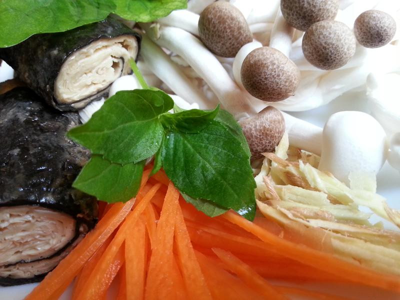 �ں���������̦����������