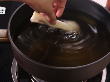 ���ɱ�����������