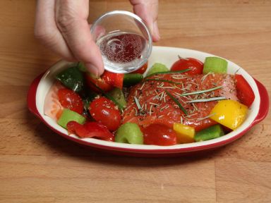 �׾���ɫ���h�����������