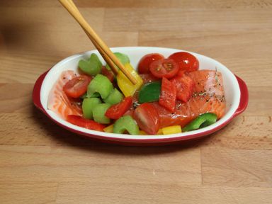 �׾���ɫ���h�����������