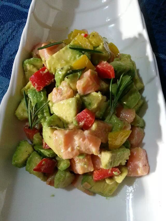 ������ţ�͹�ɫ��������