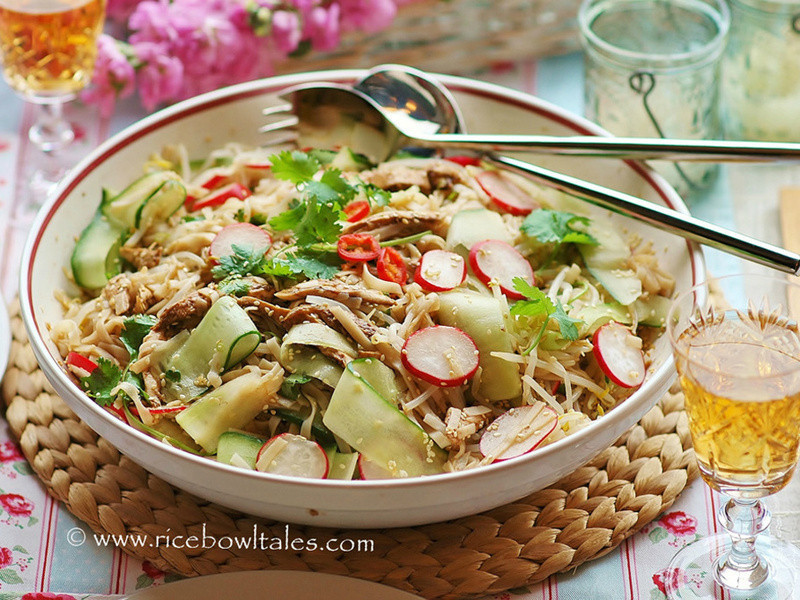 鸡肉芝蔴拌凉面的做法