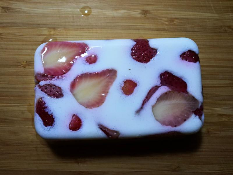 ���۲�ݮ�̶�������