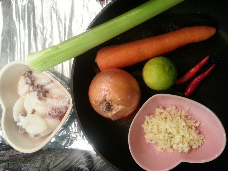 ̩ʽ����������֦������