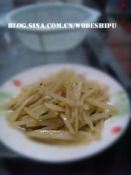 可口、爽脆的酸辣土豆丝的做法