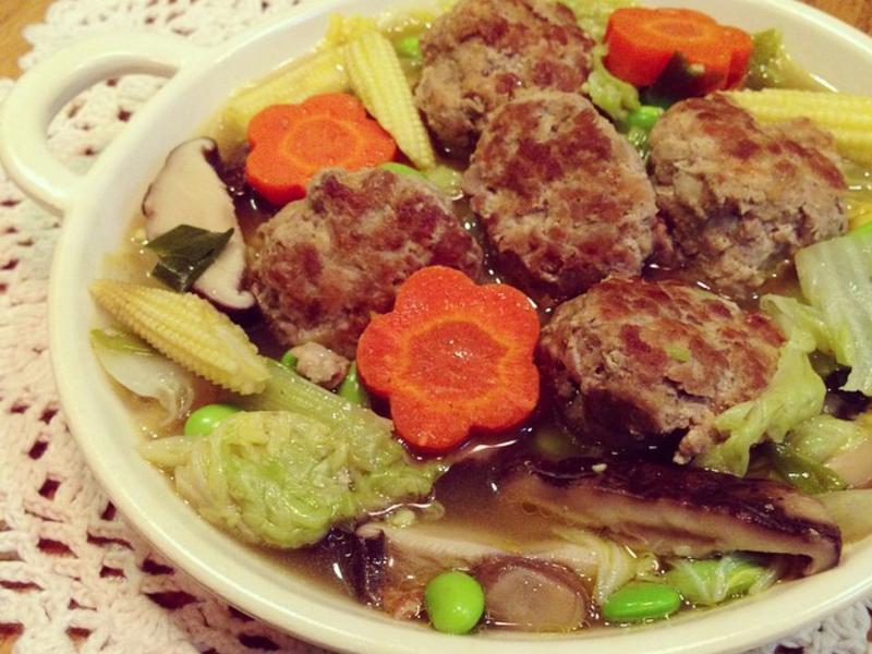 ζ������Ħɯ��Ұ�˶�����ʨ��ͷ������