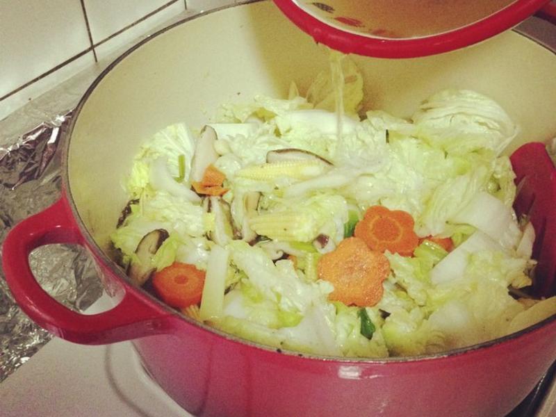 ζ������Ħɯ��Ұ�˶�����ʨ��ͷ������