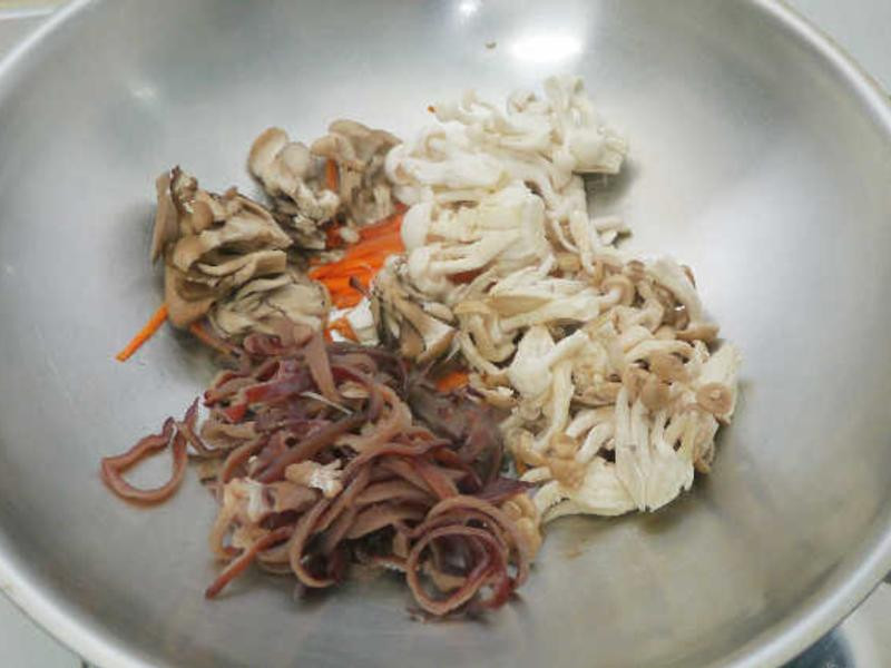 �ʹ�ľ��˿������