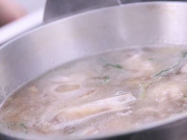 �˸����������ֵ�����