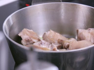 �˸����������ֵ�����