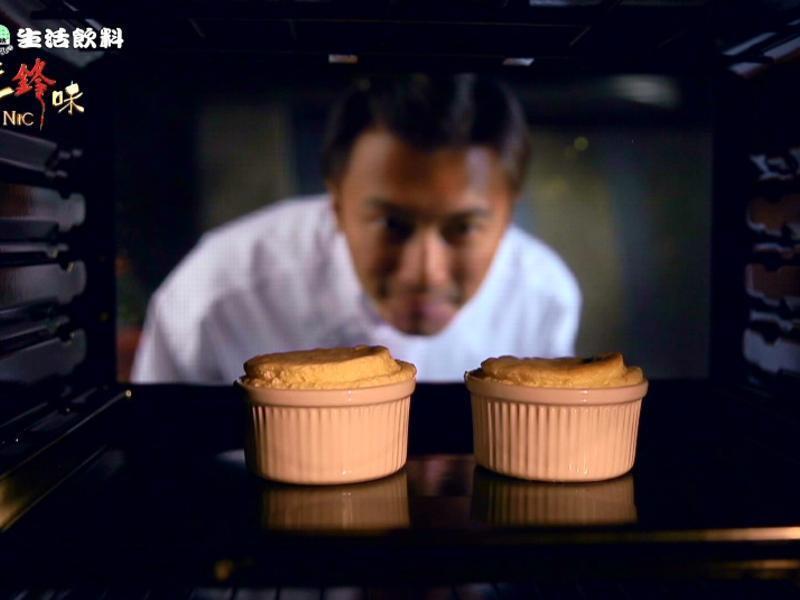 ��12����ζ�������ҵ���ܽ�ٵ�����