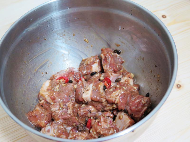 �������~�������Źǡ�������