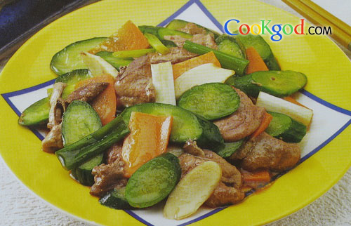 嫩黄瓜炒猪肝的做法