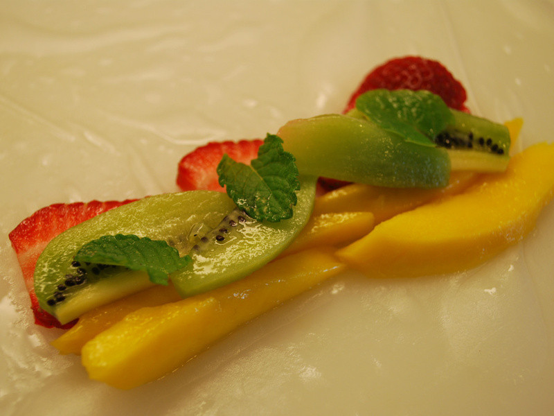 ����ʵ���ҡ�����������֮�ʹ���ֽ����������