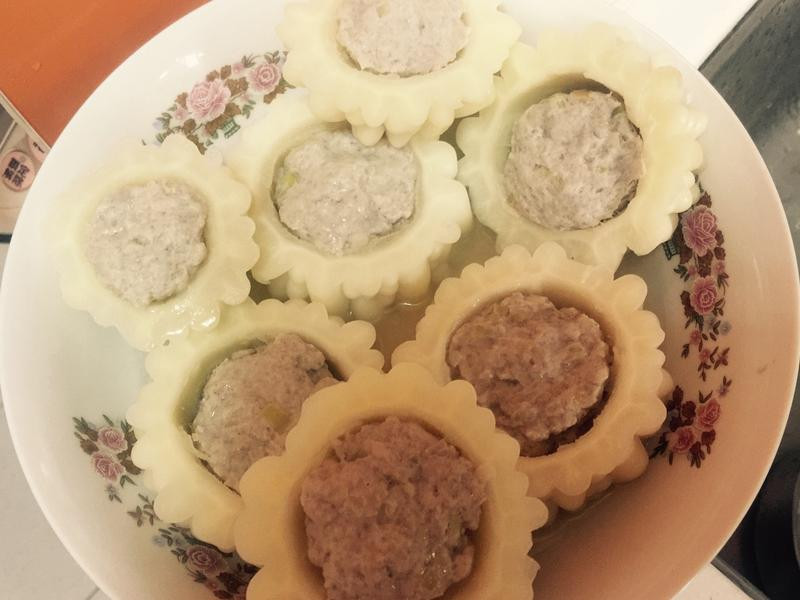 苦瓜镶肉的做法
