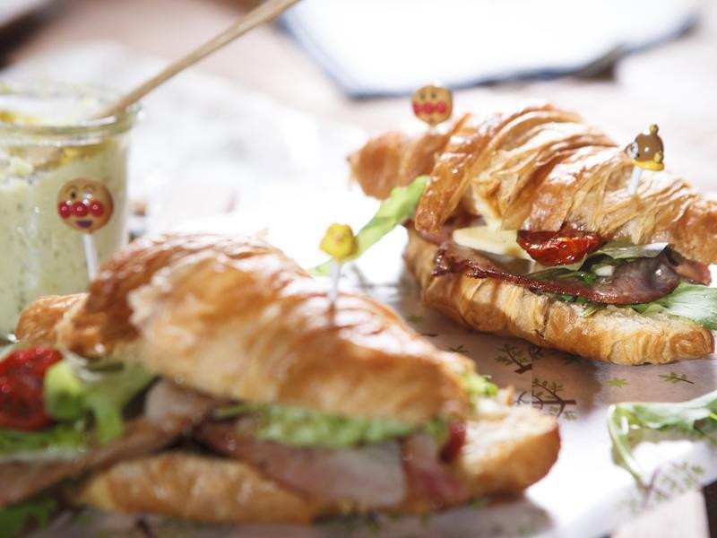 田园开放式可颂三明治的做法