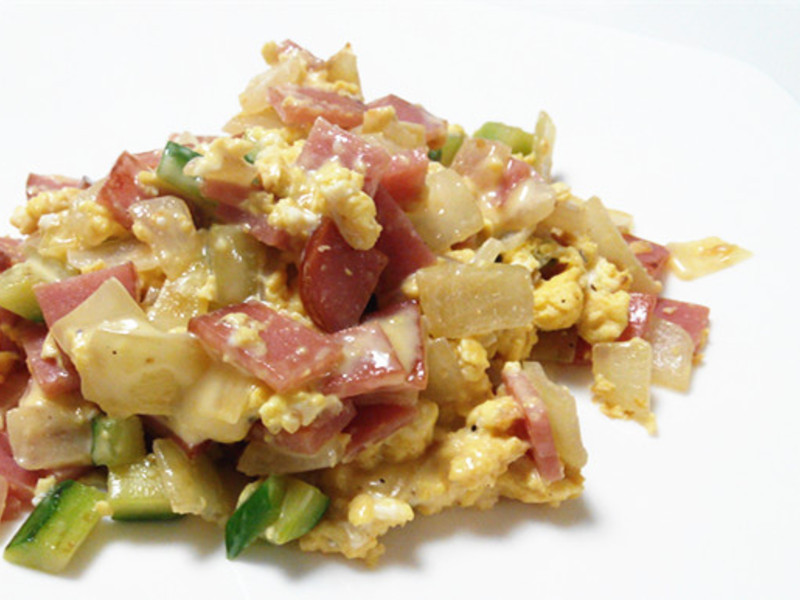 起司炒蛋洋葱火腿的做法