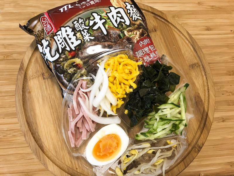 �������ţ�����������