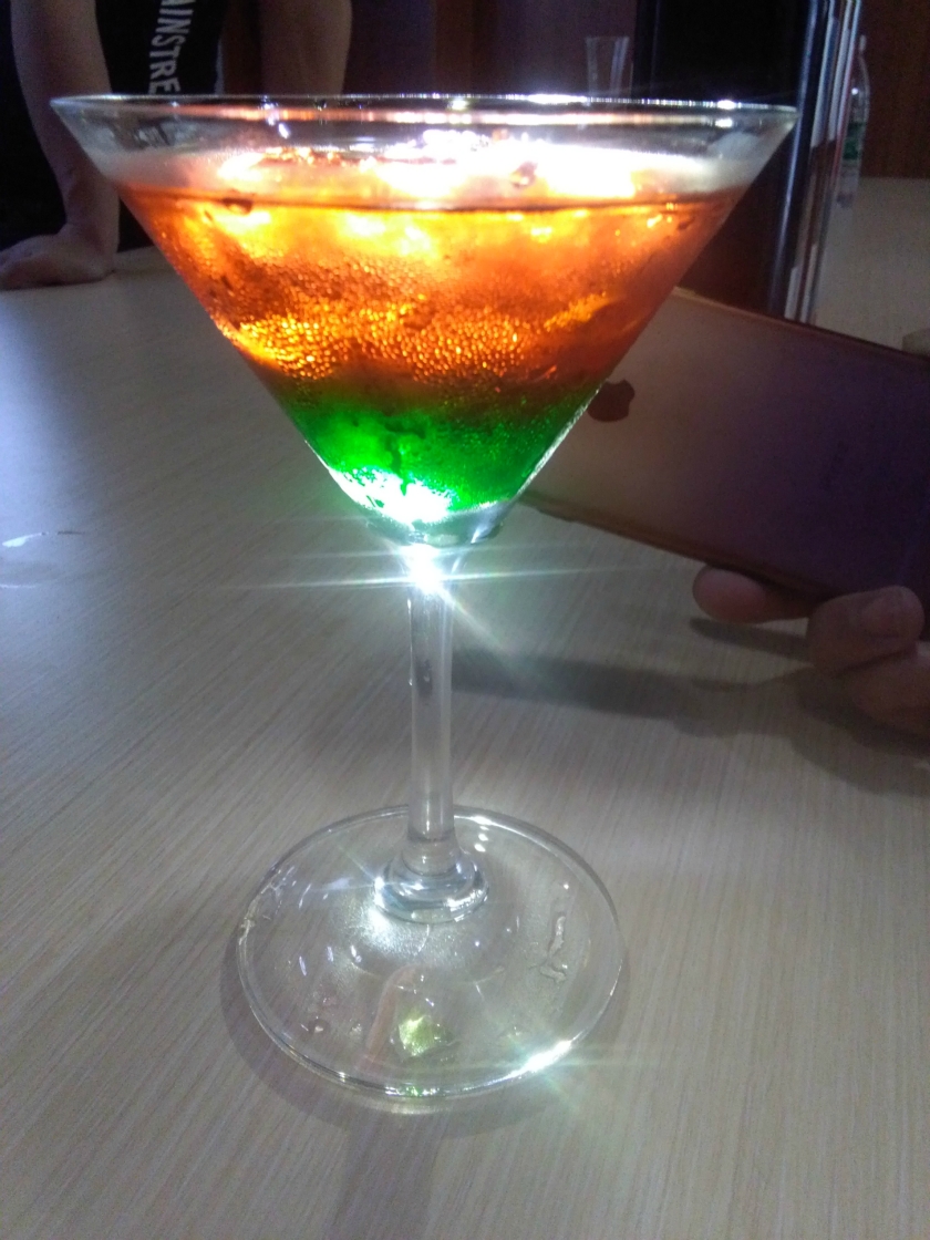 �����黳����β�ƣ�������