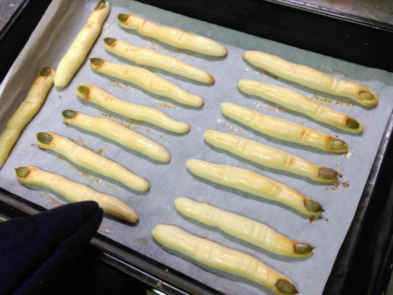 ��ʥ�� Ů����ָ���ɵ�����