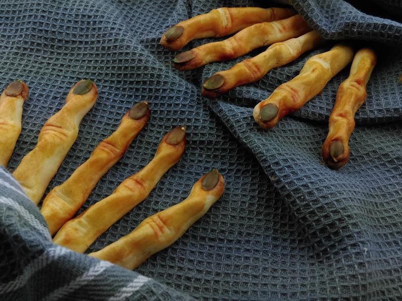 ��ʥ�� Ů����ָ���ɵ�����