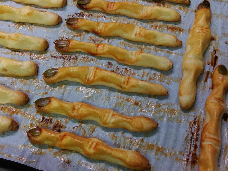 ��ʥ�� Ů����ָ���ɵ�����