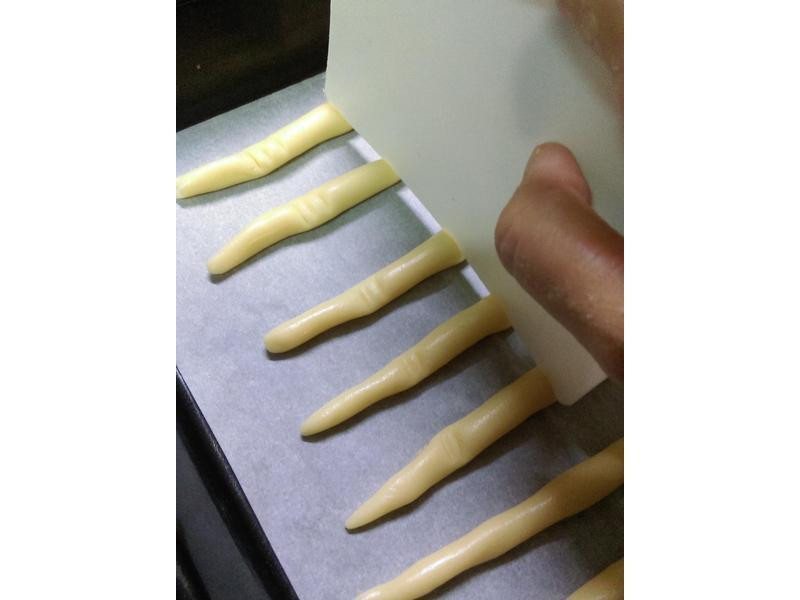 ��ʥ�� Ů����ָ���ɵ�����