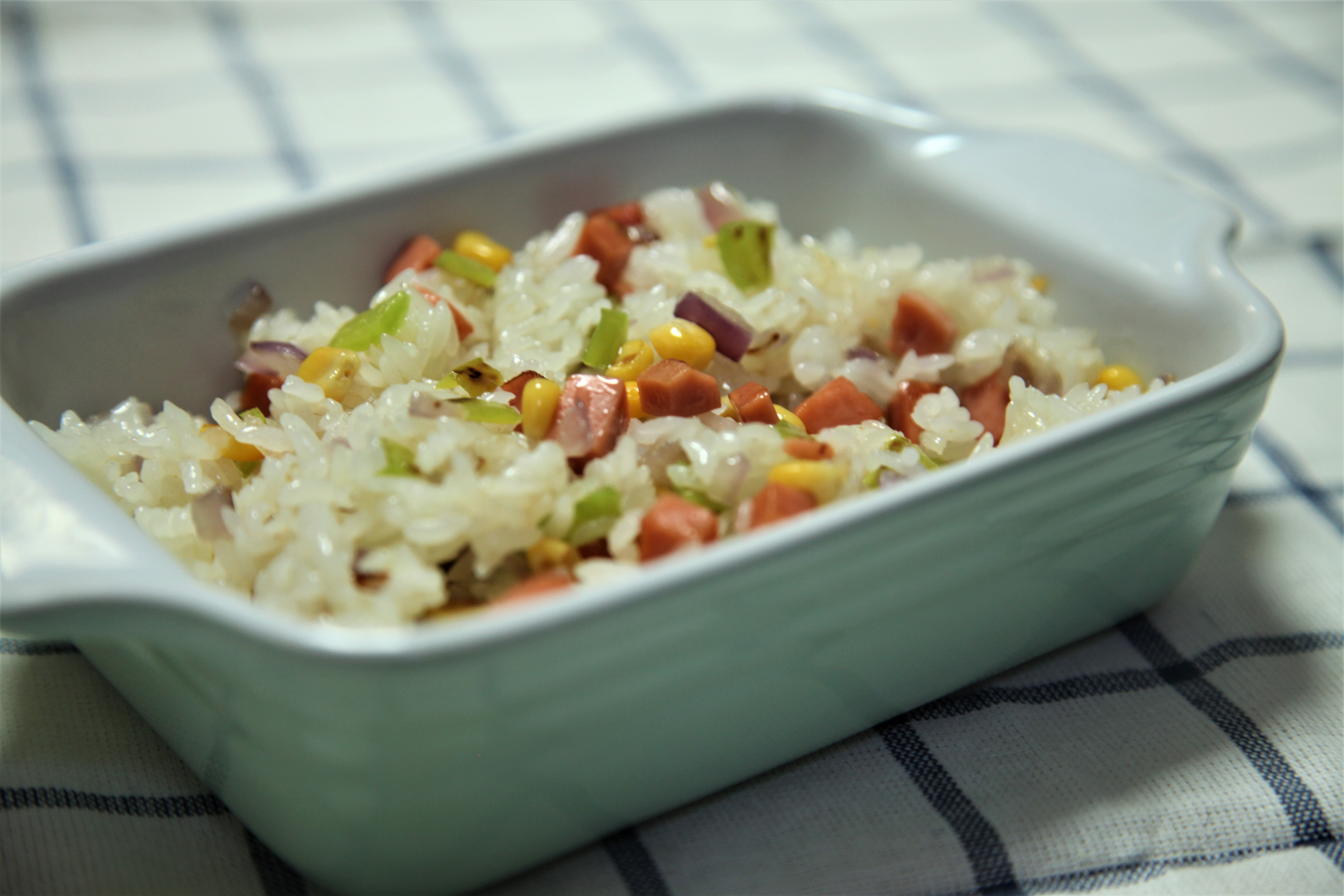 �м��ʳ������߲ʴ�Ϻ�h��������